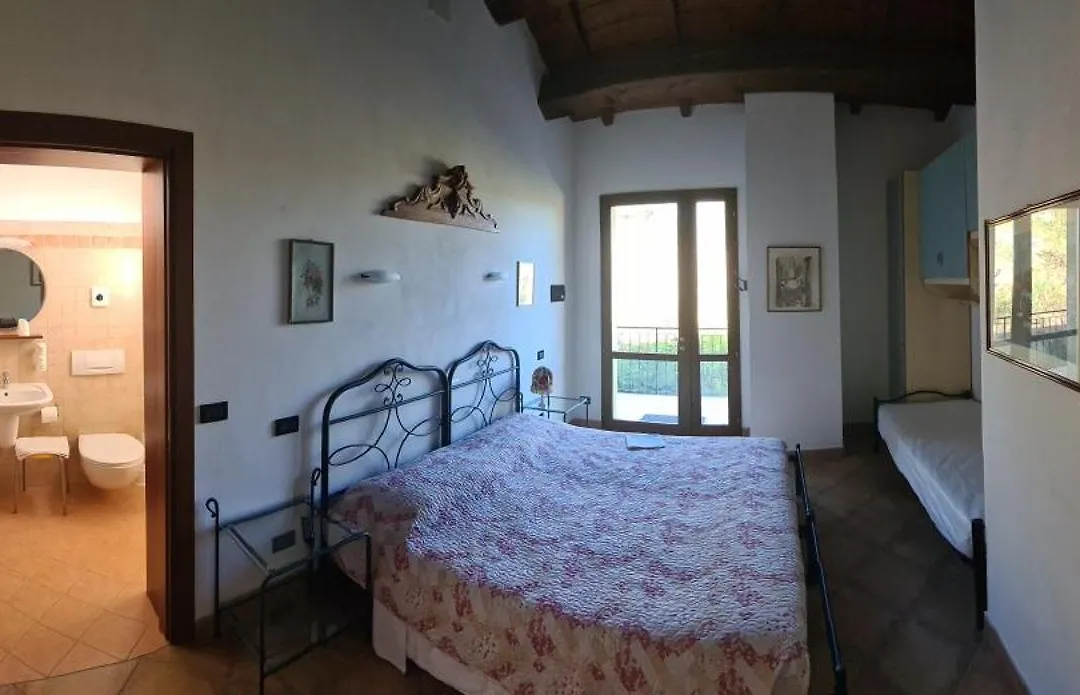 Azienda agricola biologica Le Lucciole-1